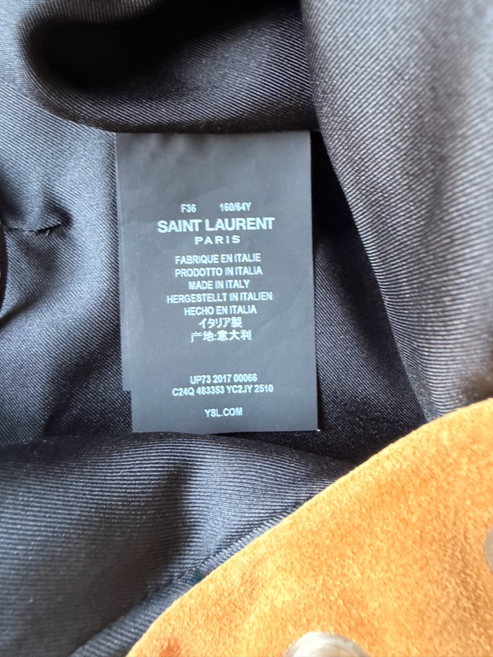 Saint Laurent Paris 2017 Tan Suede Shorts - Picture 4 of 4